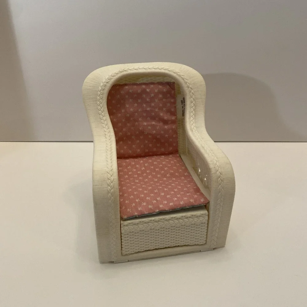 Barbie Dream House Wicker Look Plastic Chair Foot‎ Rest Cushion 80s Vintage 1983